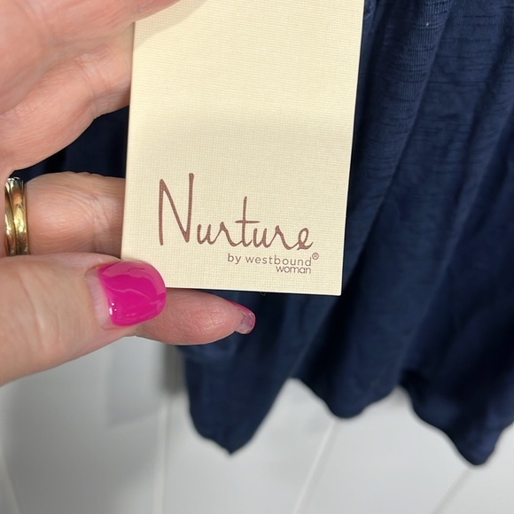 Nurture Womens Tunic/Top 2X Navy Red White Pullover Balloon Sleeve Embroidered - Picture 11 of 14